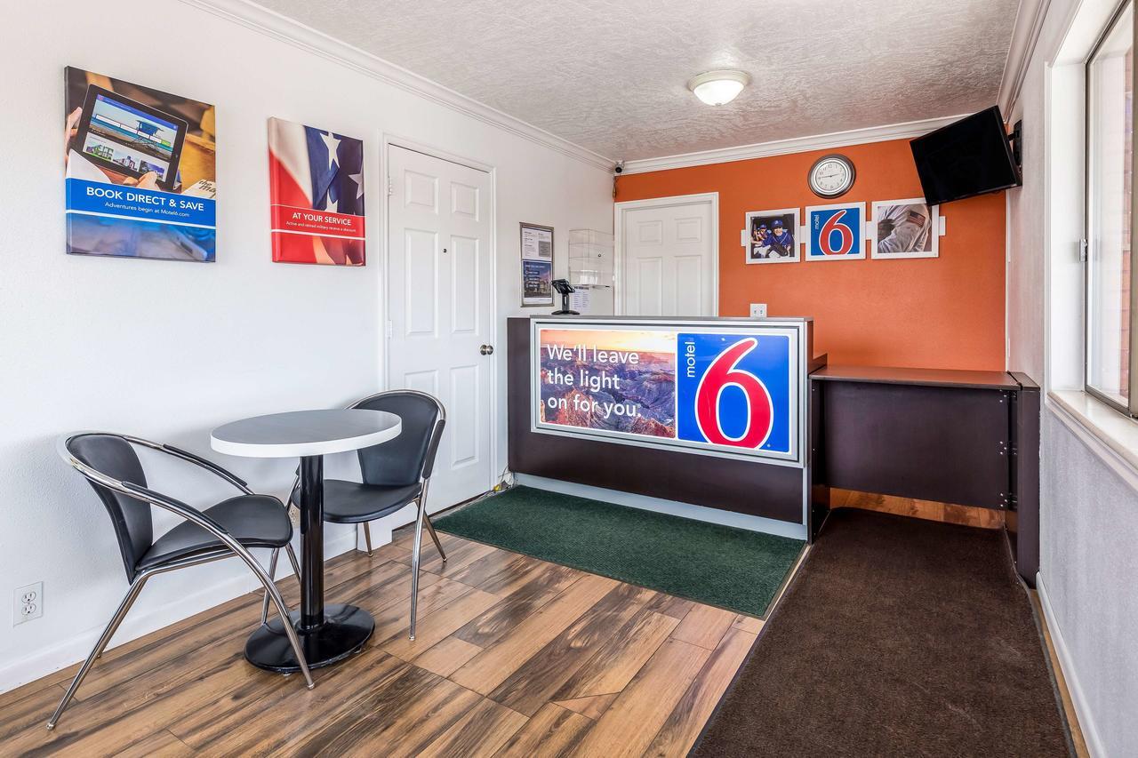 Motel 6 Tremonton, Utah Exteriér fotografie